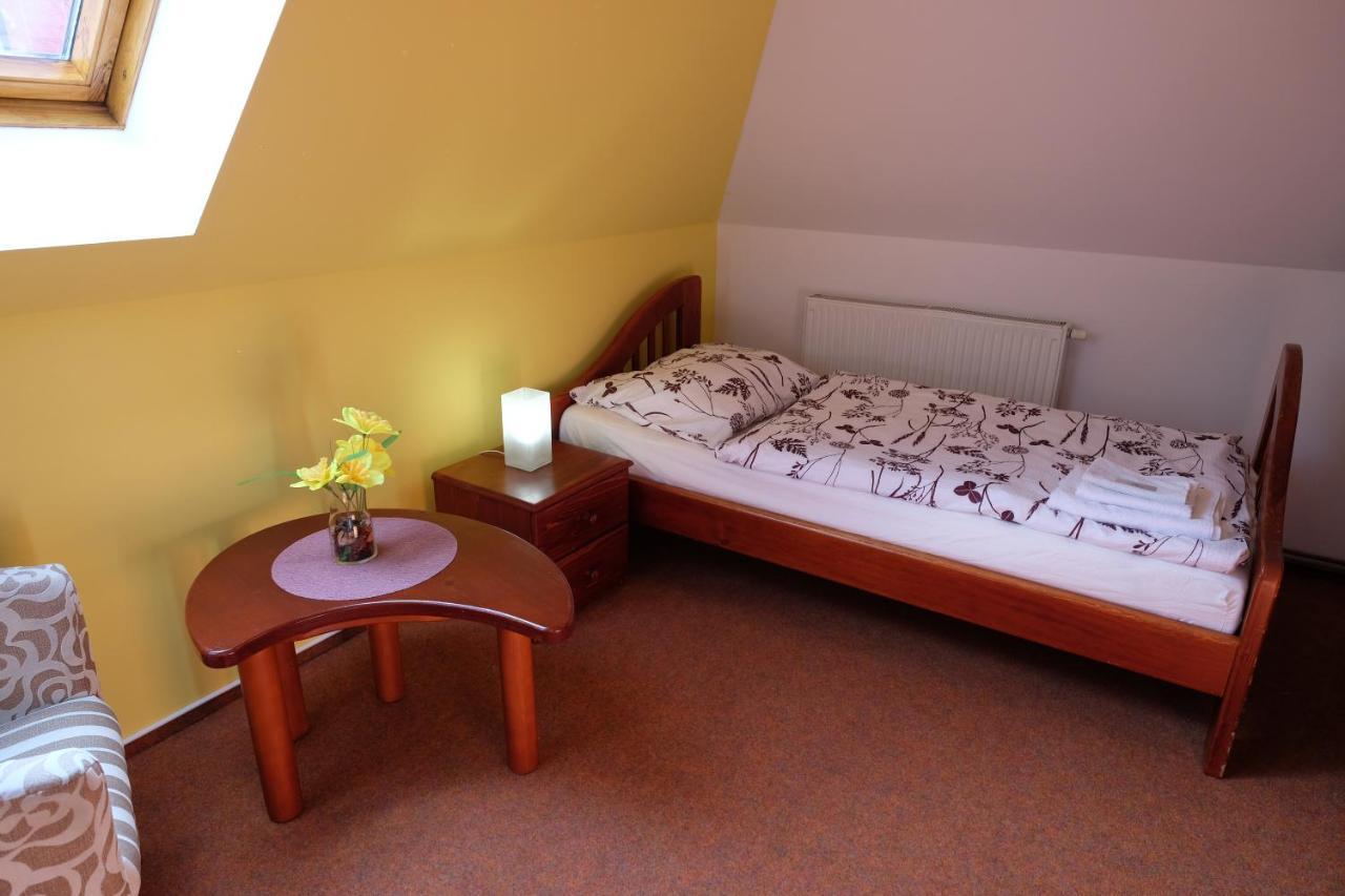 Penzion For You Valašské Meziříčí Exterior foto