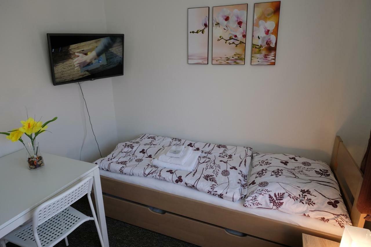 Penzion For You Valašské Meziříčí Exterior foto